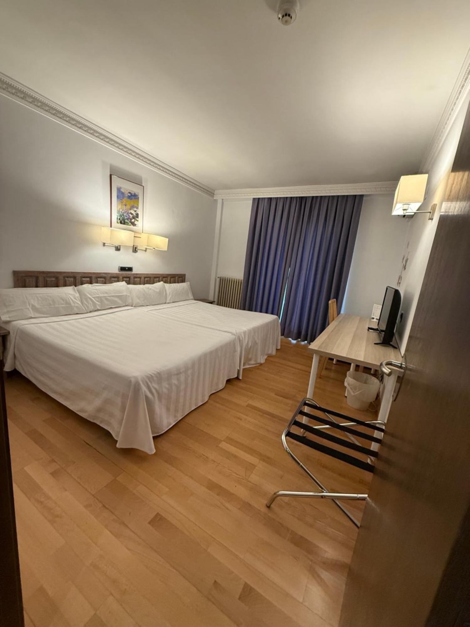 Hotel Virrey Arnedo Exterior foto